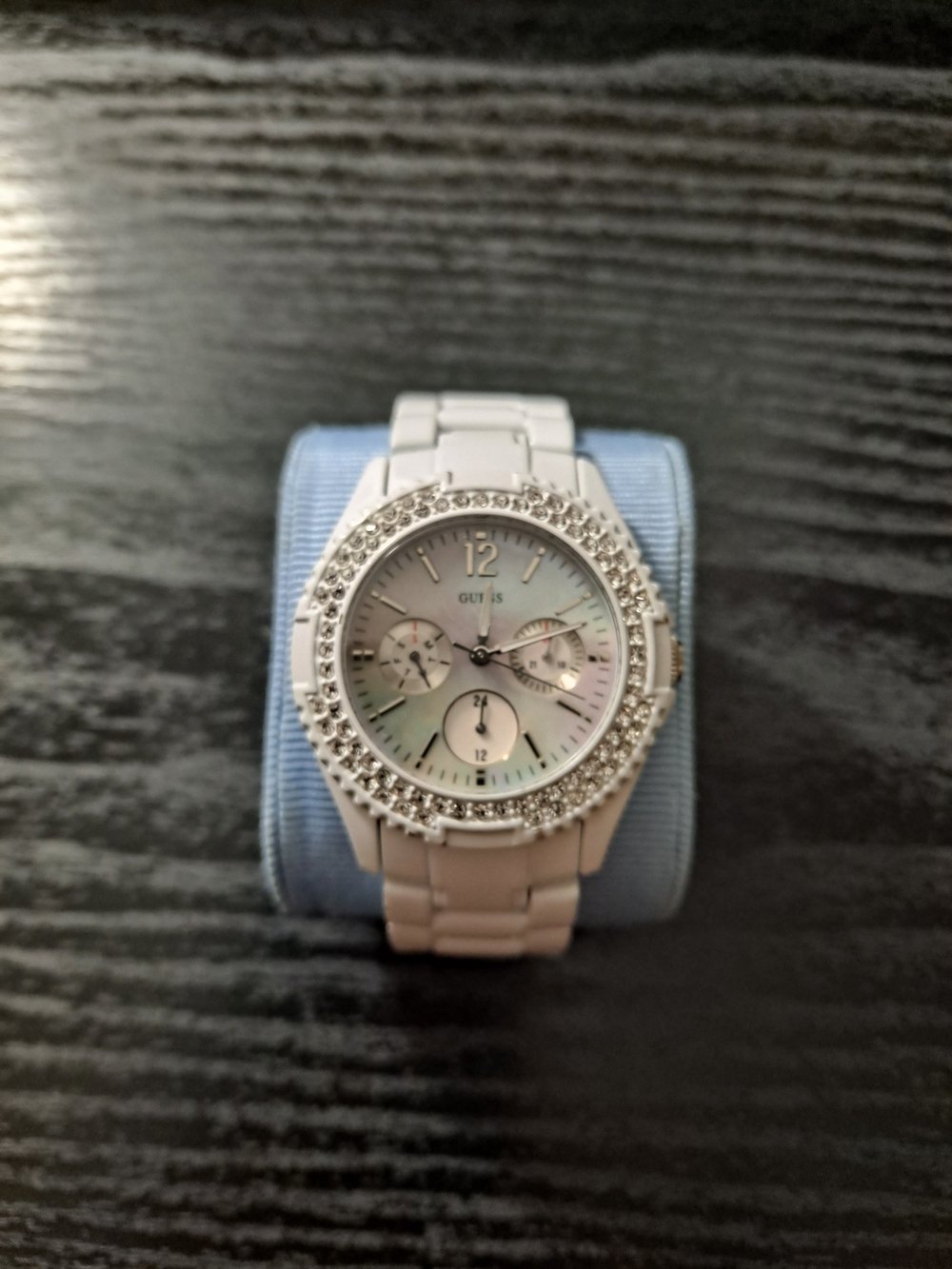 GUESS Women's White Ceramic Chronograph Wristwatch with Crystal Gem-Set Bezel